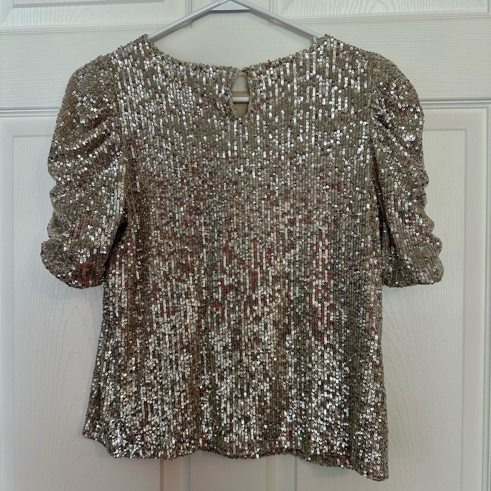 Rachel Zoe gold sequin blouse with puffed sleeves. Size medium.